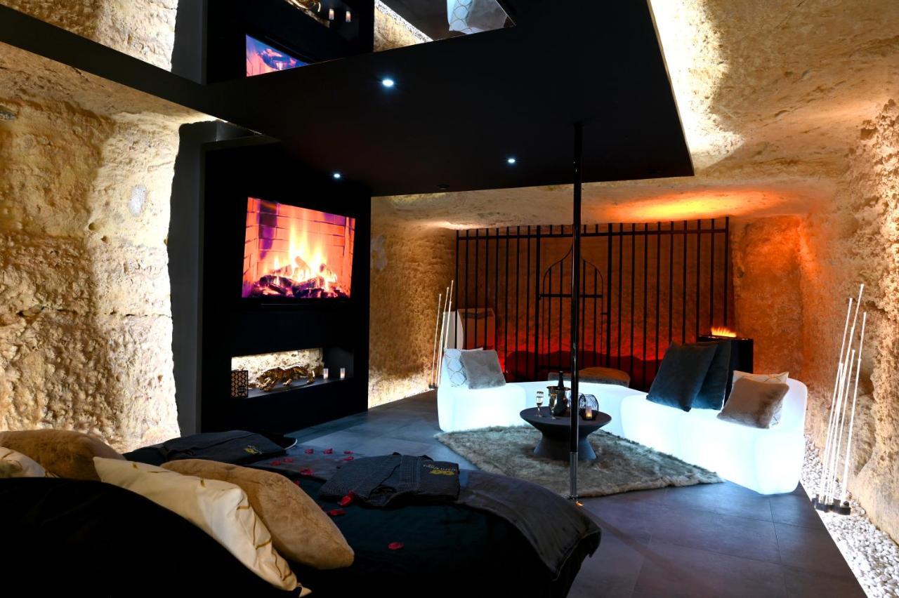 Omira - Nuits D'Exception & Spa Tours Exterior photo